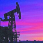 Oil Prices Fall Amid Concerns of Oversupply and Lack of New US Sanctions on Russian Oil