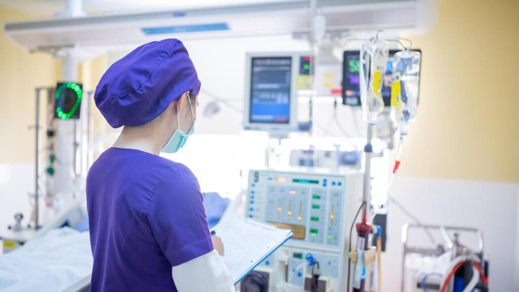 Mexico’s Healthcare Coverage Lags Behind OCDE Average: 22% Face Access Issues to Basic Health Services