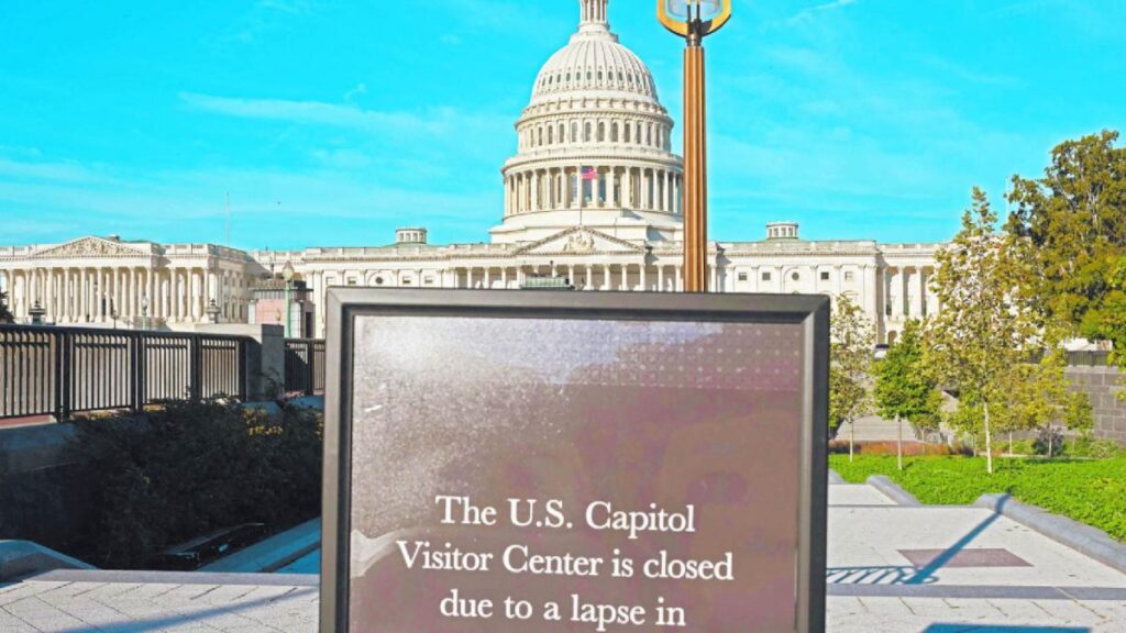 US Job Losses Continue: Over 11,000 Jobs Cut Each Week Until Late October