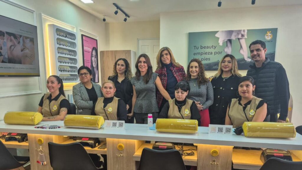 From Local Salon to International Franchise: d-uñas Professionalizes Beauty