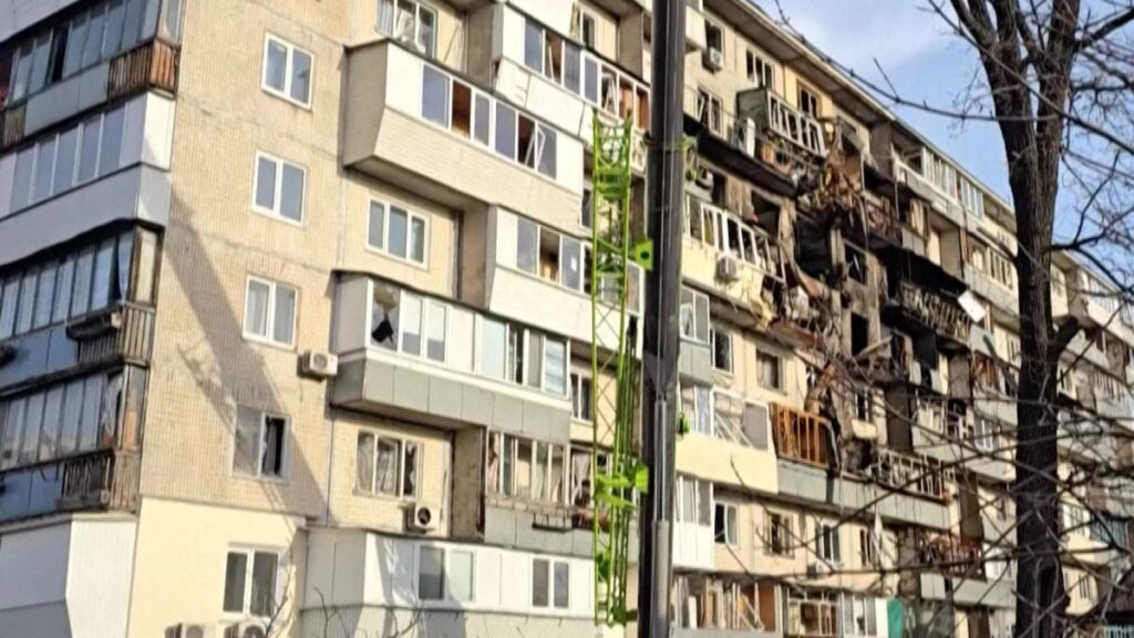 Six Killed and Dozens Injured in Massive Russian Attack on Ukraine