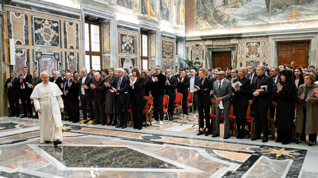 Pope Hosts Hollywood Stars at the Vatican, Laments Cinema’s Decline