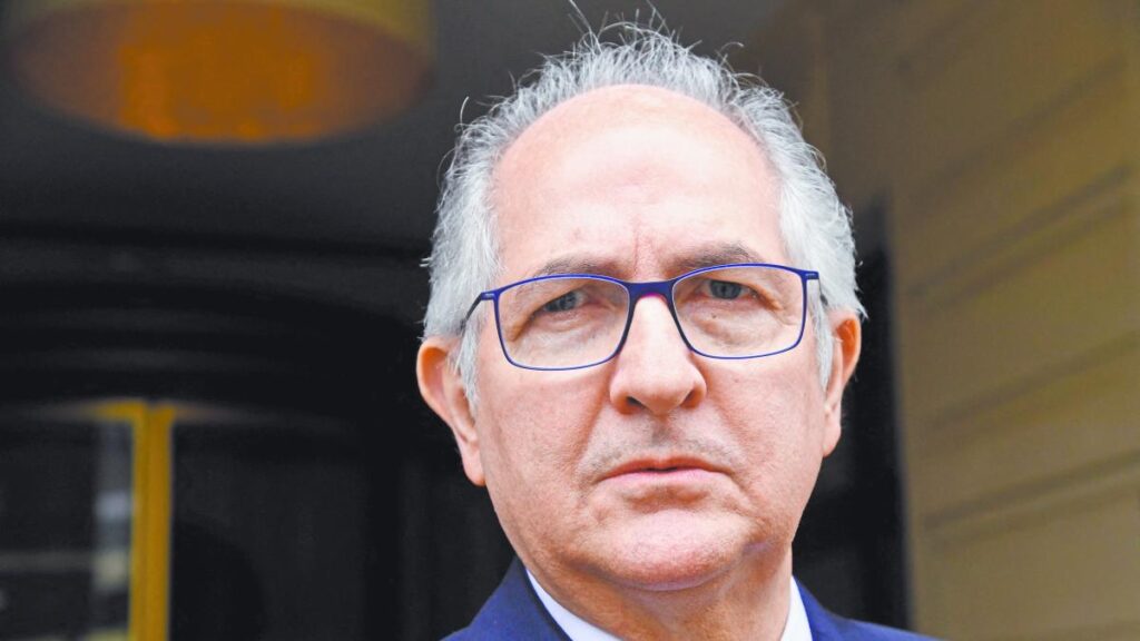 Venezuelan Opposition Reacts to Trump’s Actions and María Corina Machado’s Gift